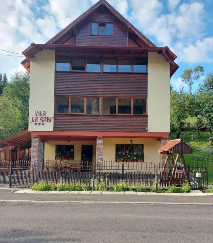 Villa La Gabi Azuga Esterno foto